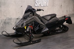 2025 Polaris 650 INDY VR1 DYNAMIX 137 SNOWCHECK (EXCLUSIF)