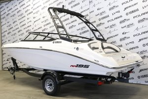 2025 Yamaha AR195