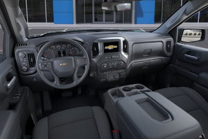 Chevrolet Silverado 1500 Custom 2025