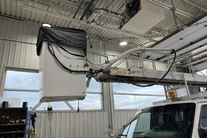 2012 Ford E-350 Super renforcé commercial