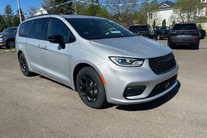 2024 Chrysler Pacifica Hybrid PREMIUM S APPEARANCE