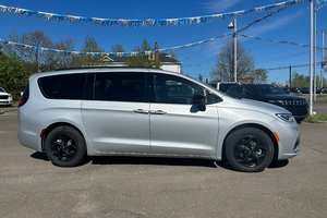 2024 Chrysler Pacifica Hybrid PREMIUM S APPEARANCE