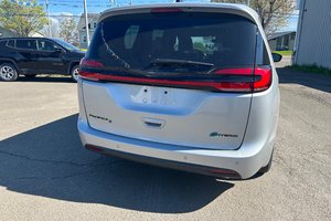 2024 Chrysler Pacifica Hybrid PREMIUM S APPEARANCE