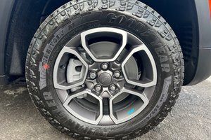 2023 Jeep Grand Cherokee 4xe TRAILHAWK