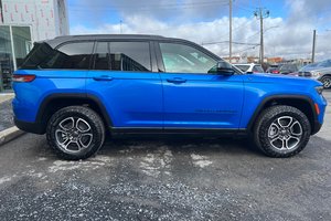 2023 Jeep Grand Cherokee 4xe TRAILHAWK