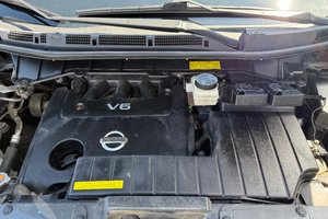 Nissan Quest SV 2012