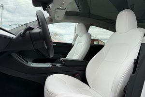 2024 Tesla Model Y STD RANGE