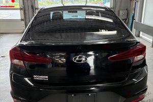 2019 Hyundai Elantra Essential