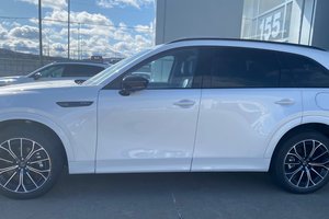 2025 Mazda CX-70 PHEV GT