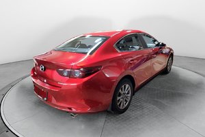 Mazda3 GX 2021