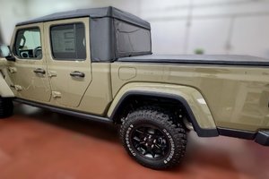 2025 Jeep Gladiator WILLYS