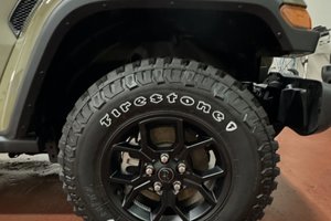 2025 Jeep Gladiator WILLYS