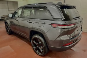 Jeep Grand Cherokee ALTITUDE 2024