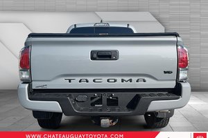 Toyota Tacoma DOUBLE CAB 6A 2021