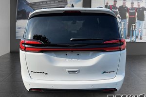 Chrysler Pacifica Hybrid PREMIUM S APPEARANCE 2024