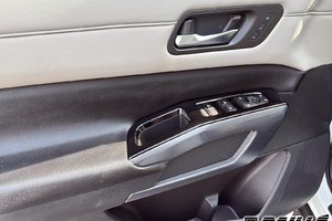 Nissan Pathfinder SL 2023