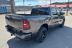 2025 Ram 1500 SPORT