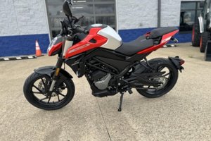 2024 CFMOTO NK 300
