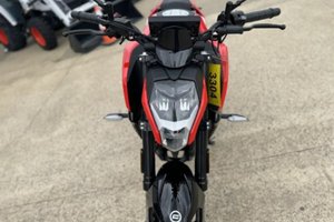 2024 CFMOTO NK 300