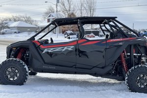 Polaris RZR PRO XP 4 1000 ULTIMATE 2025