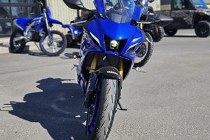Yamaha R7  2025