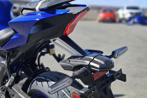 Yamaha R7  2025