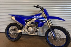 Yamaha YZ 450F  2025