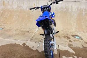 Yamaha YZ65  2025