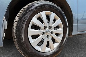 Nissan Quest SV 2012