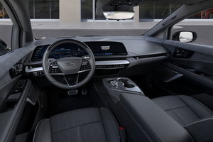 Cadillac OPTIQ Sport 2 2025