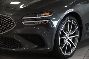 GENESIS G70 3.3T ADVANCED 365HP CUIR TOIT NAV 2023