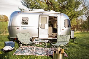 2021 Airstream Bambi 19CB Classic Range