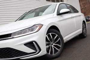 Volkswagen Jetta Comfortline 2025