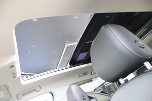 Volkswagen Taos Comfortline Black Edition 4MOTION 2025