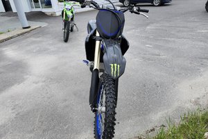 Yamaha YZ450 2022