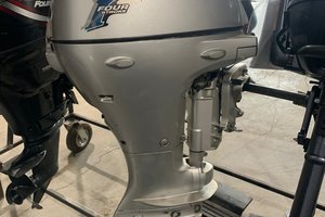 2008 Honda 15 HP 4 temps Bf15
