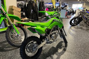 Kawasaki KLX140 R 2025