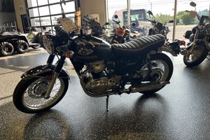 Kawasaki W800  2023