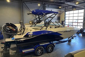 Starcraft SVX210OB Wake edition 2023
