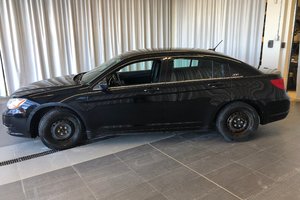 Chrysler 200 LX*BAS KILO 2014