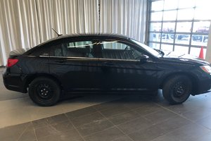 Chrysler 200 LX*BAS KILO 2014