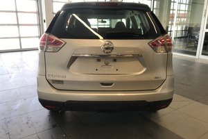 Nissan ROGUE S/SL/SV 2016