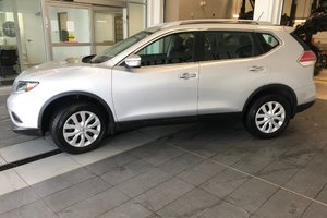 Nissan ROGUE S/SL/SV 2016