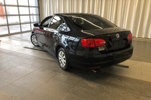 Volkswagen JETTA BASE/S 2012