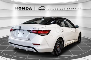 Nissan Sentra SV 12600 KM 8 PNEUS JAMAIS ACCIDENTÉ 2020