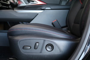2025 Chevrolet Equinox EV 2RS