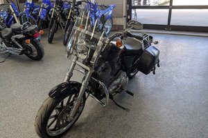 2013 HARLEY DAVIDSON SPORTSTER SUPERLOW