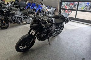 Yamaha MT03  2025