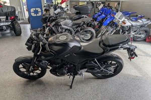 Yamaha MT03  2025