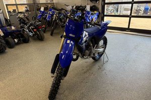 Yamaha YZ 125  2025
